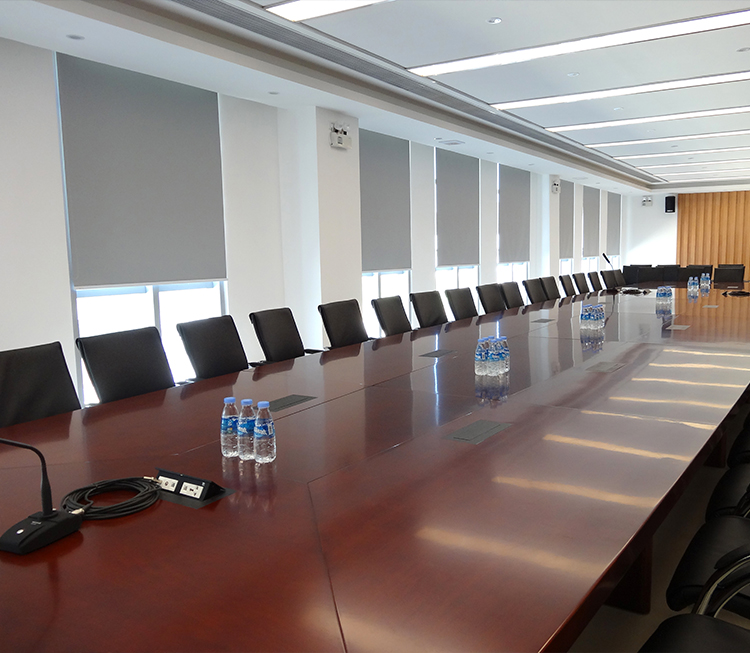 手動好色先生网站