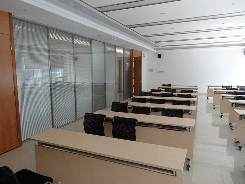 電動鋁合金好色先生TV版下载